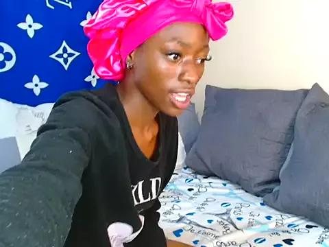 Darkskinned_hun from StripChat is Freechat
