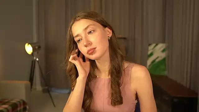 DeeannaBoera from StripChat is Freechat