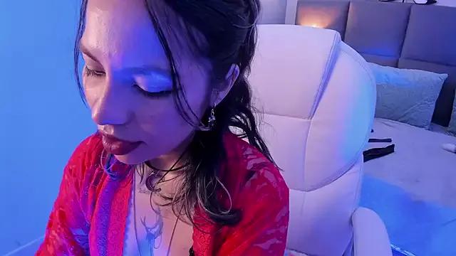 delilah_fix from StripChat is Freechat