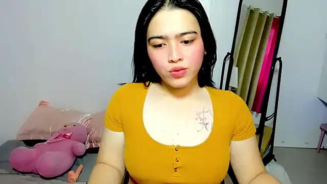DemiLeander from StripChat is Freechat