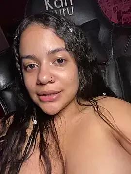 Try our girls live displays and explore the company of endless strippers, with beautiful physiques, vibrating toys and more.