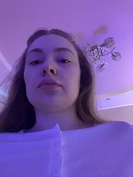 Try our girls live displays and explore the company of endless strippers, with beautiful physiques, vibrating toys and more.