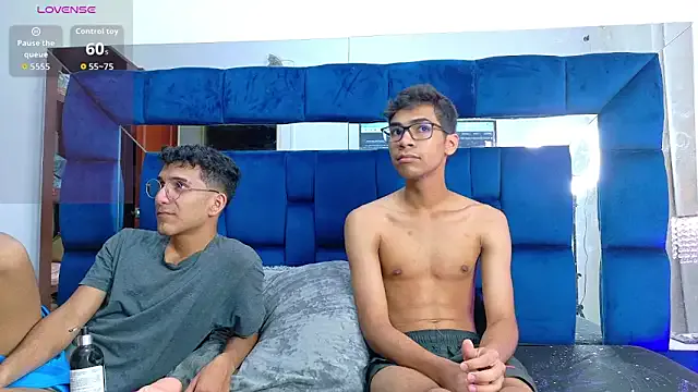 Avatar of Desire4Duo