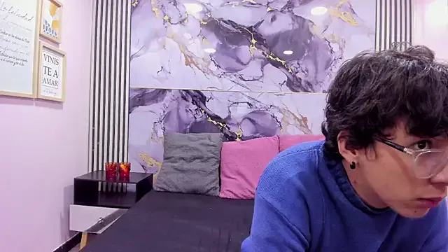 Desire_Ecstasy — Frances kiss close up