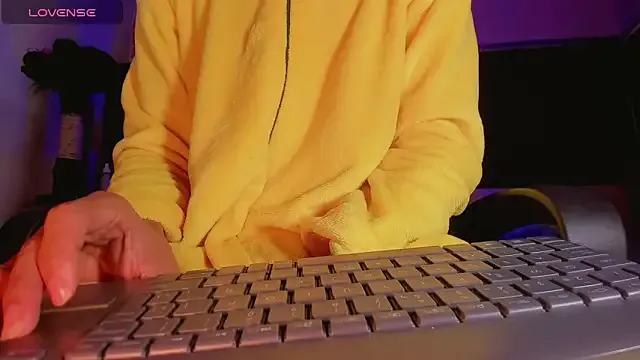 Avatar of Diamond_black_22cm