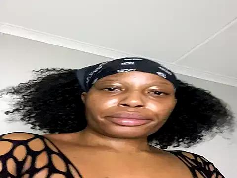 Diamondpussy97 from StripChat is Freechat