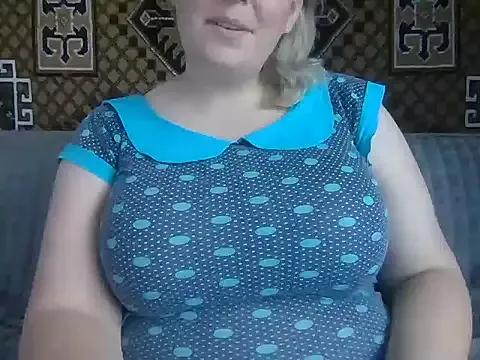 Diana_Britt from StripChat is Freechat