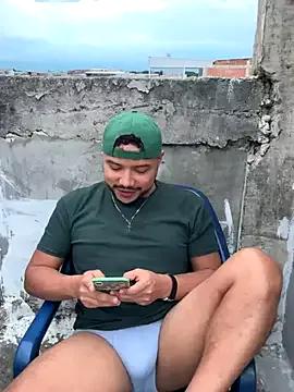 Dimitri_colins from StripChat is Freechat