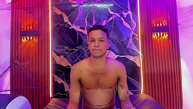 Avatar of Dinasty_Moon_