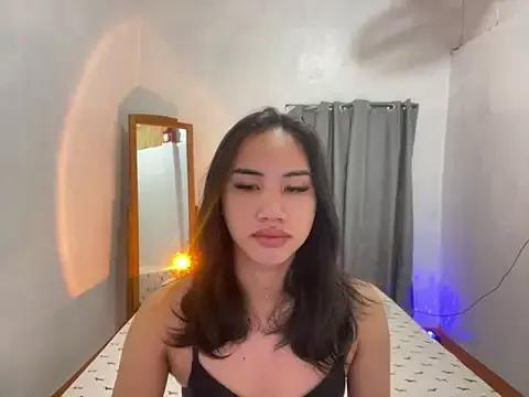 Try our girls live displays and explore the company of endless strippers, with beautiful physiques, vibrating toys and more.