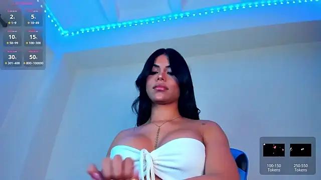 divinesalome from StripChat