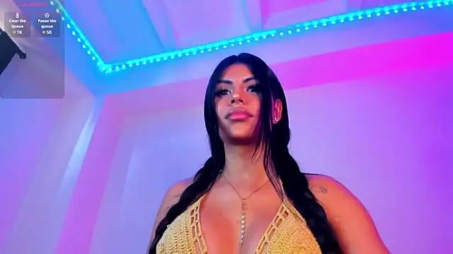 divinesalome from StripChat
