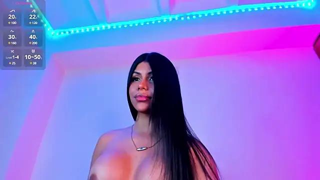 divinesalome from StripChat