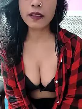 Photos of Divya_Bharti from StripChat is Freechat
