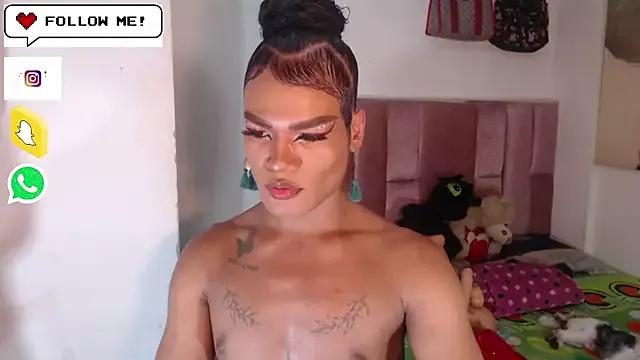 doll_crazy_bigcock from StripChat is Freechat