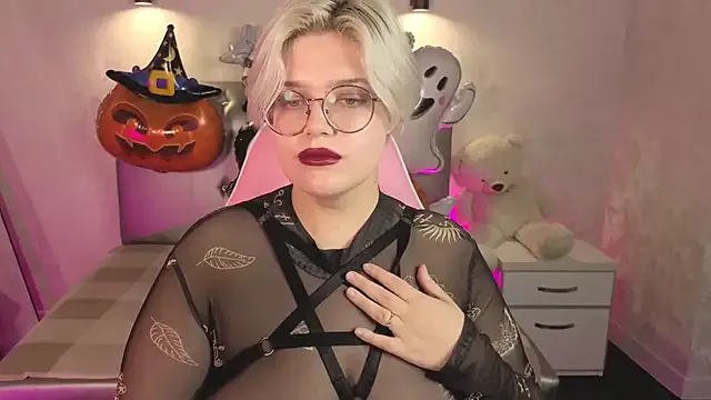 Avatar of DominiqueSweetie