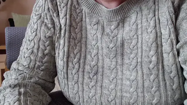 Dorina — rub pussy ....dildo pussy ....