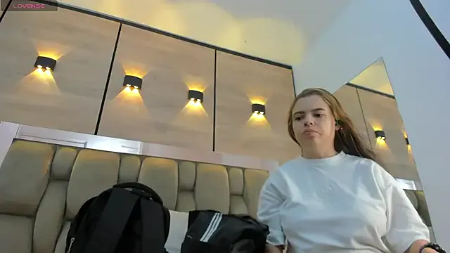 dorothy_vegga — spank ass