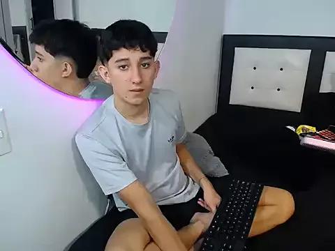 Dravith_Valery from StripChat is Freechat