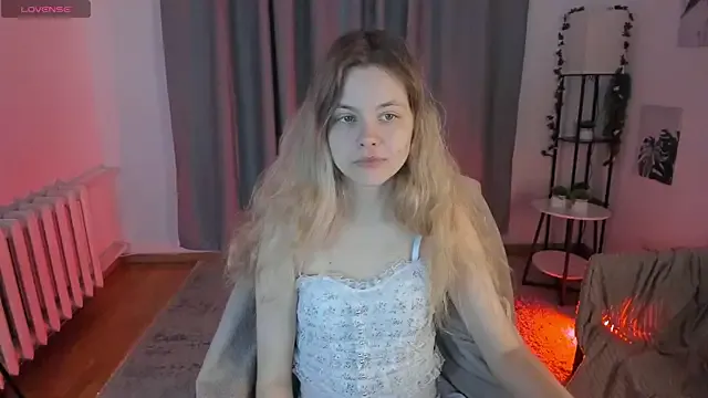 DreamSinder — show ass in doggy