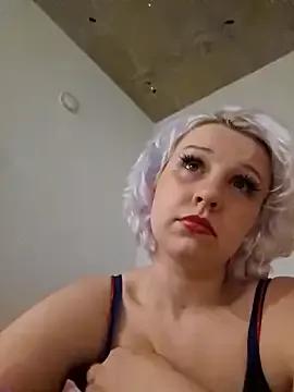 DROPPEDEADDAISY from StripChat is Freechat