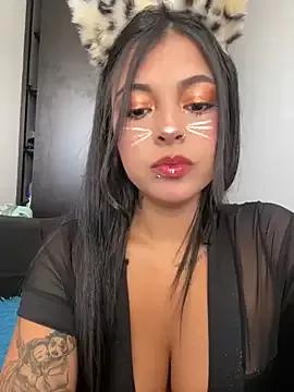 Try our girls live displays and explore the company of endless strippers, with beautiful physiques, vibrating toys and more.