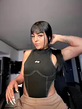 Try our girls live displays and explore the company of endless strippers, with beautiful physiques, vibrating toys and more.