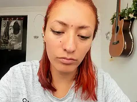 DulceLorrainexx from StripChat is Freechat