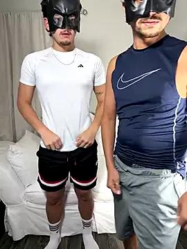 Try our girls live displays and explore the company of endless strippers, with beautiful physiques, vibrating toys and more.