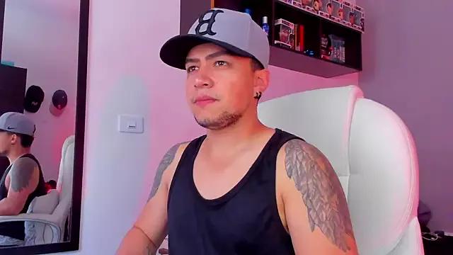 Dylan_Blaze_ from StripChat is Freechat