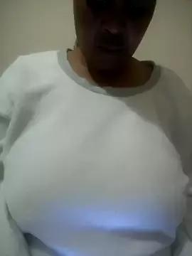 Ebonyboobsmilk from StripChat is Freechat