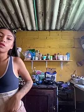 Effy_Bonny from StripChat