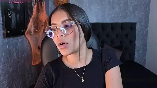 eileen__stone from StripChat is Freechat
