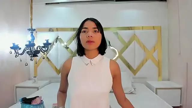 Eiloise_ysander from StripChat is Freechat