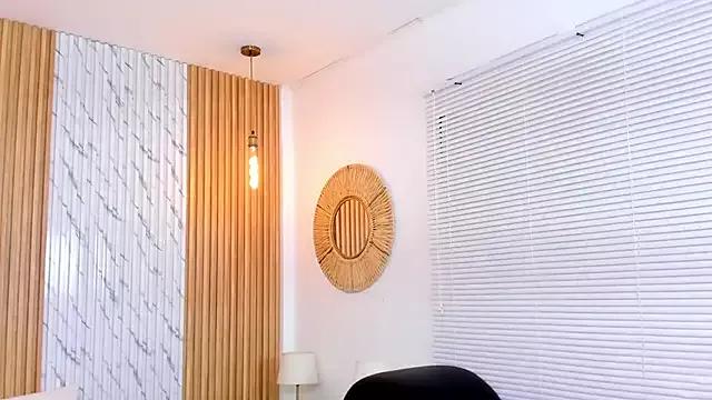 Eimy_nicollss from StripChat is Freechat