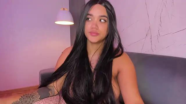 ElaEndez_ from StripChat