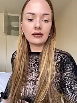 ElenaRebelle from StripChat is Freechat