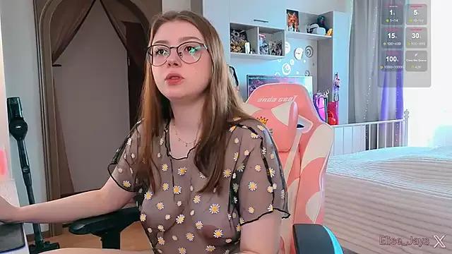 elisejays from StripChat is Freechat