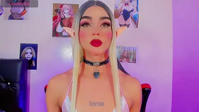 Try our girls live displays and explore the company of endless strippers, with beautiful physiques, vibrating toys and more.