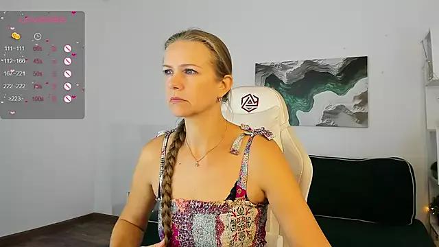 Eliza_Wilsoon from StripChat is Freechat