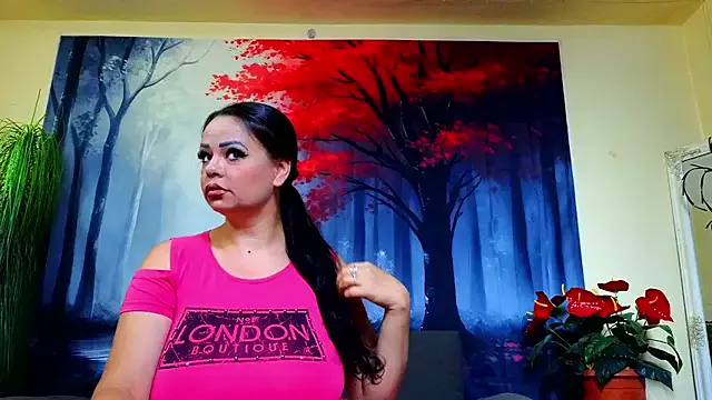 Avatar of ElizabethEven