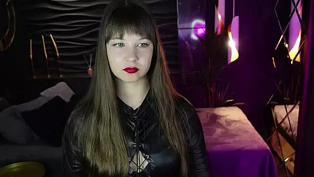 ElizaMild from StripChat is Freechat