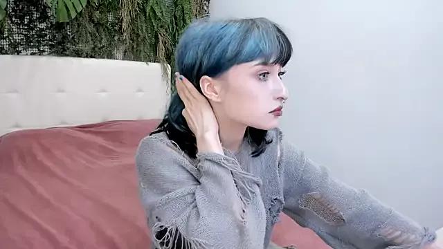 ElizaNik_ from StripChat is Freechat