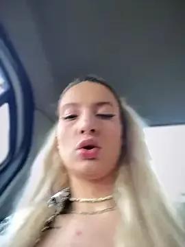 Ella_Charm from StripChat is Freechat