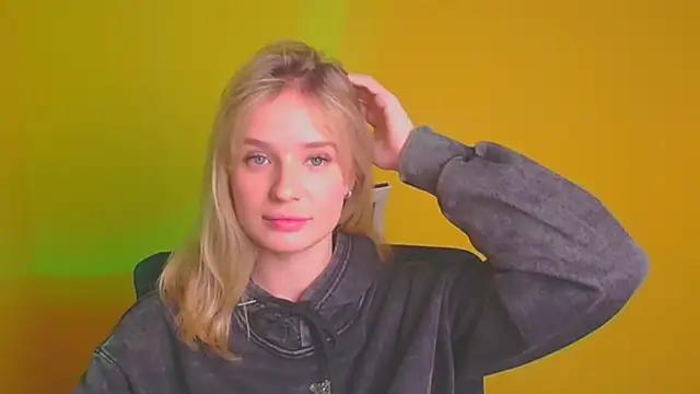 Ellamiss_mi from StripChat