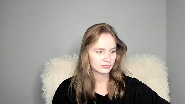 Ellamiss_mi from StripChat