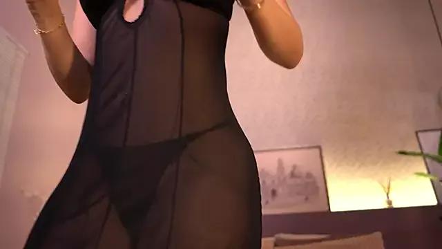 ElleDiane from StripChat