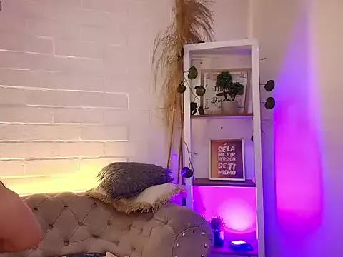 EllenaBoobs_ from StripChat is Freechat