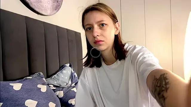 EllieDream from StripChat is Freechat