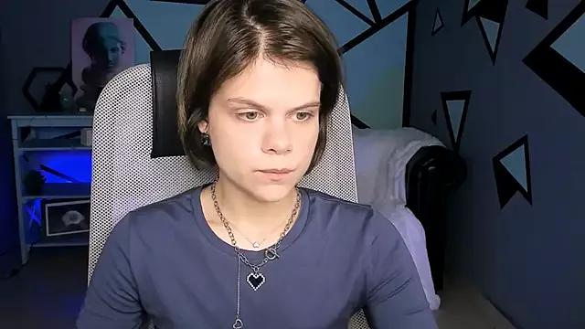 EllieMurler from StripChat is Freechat
